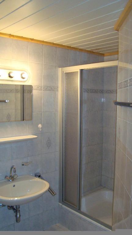 Gasthaus Falbesoner Appartement Gschnitz Kamer foto