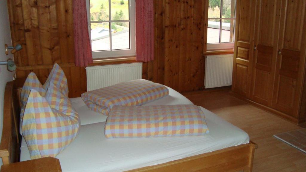 Gasthaus Falbesoner Appartement Gschnitz Kamer foto